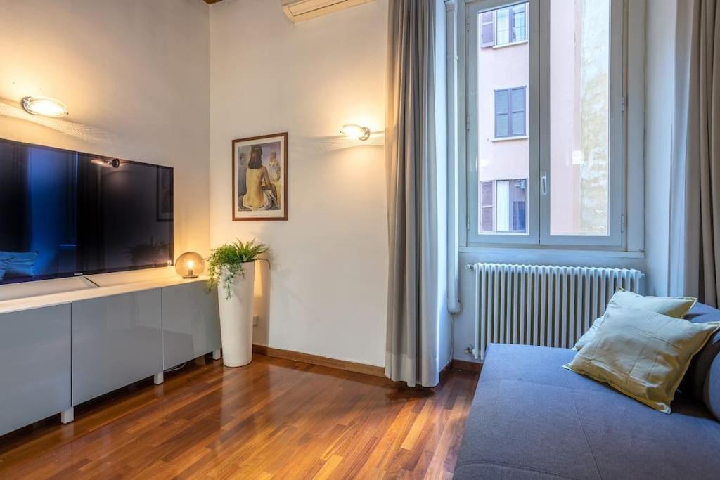 Moscova-Duomo Loft Wifi, Netflix & Design Apartamento Milão Exterior foto